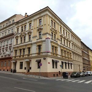 Anette Hotel